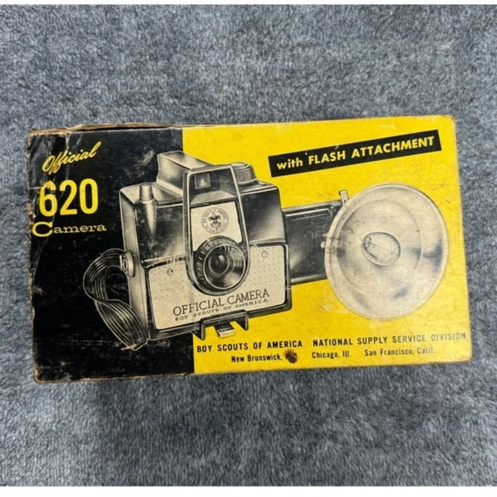Vintage Boy Scouts of America‎ Official 620 Camera Herbert George Co Flash Box